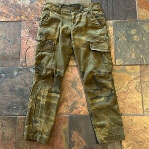 Sanctuary Standard Surplus Women’s Camo Pants. Perfect condition.